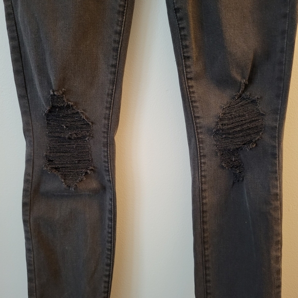 L’AGENCE Margot High Rise Skinny Destructed Jeans Sz 26 MSRP$245 - Picture 7 of 10